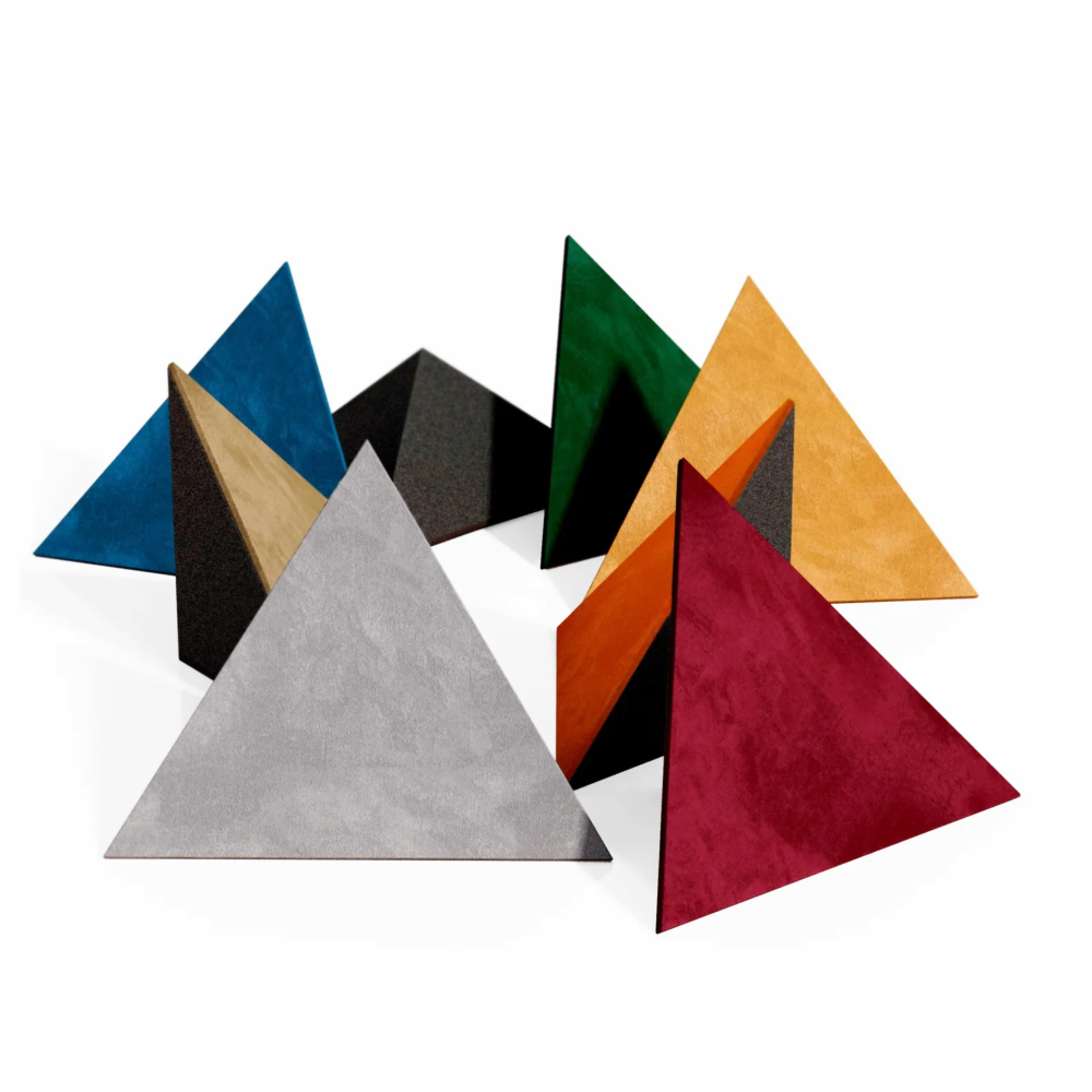 Corner Bass Trap «Triangle Cinematic»